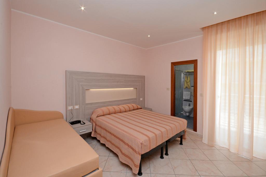 Hotel Concorde Cesenatico Zewnętrze zdjęcie