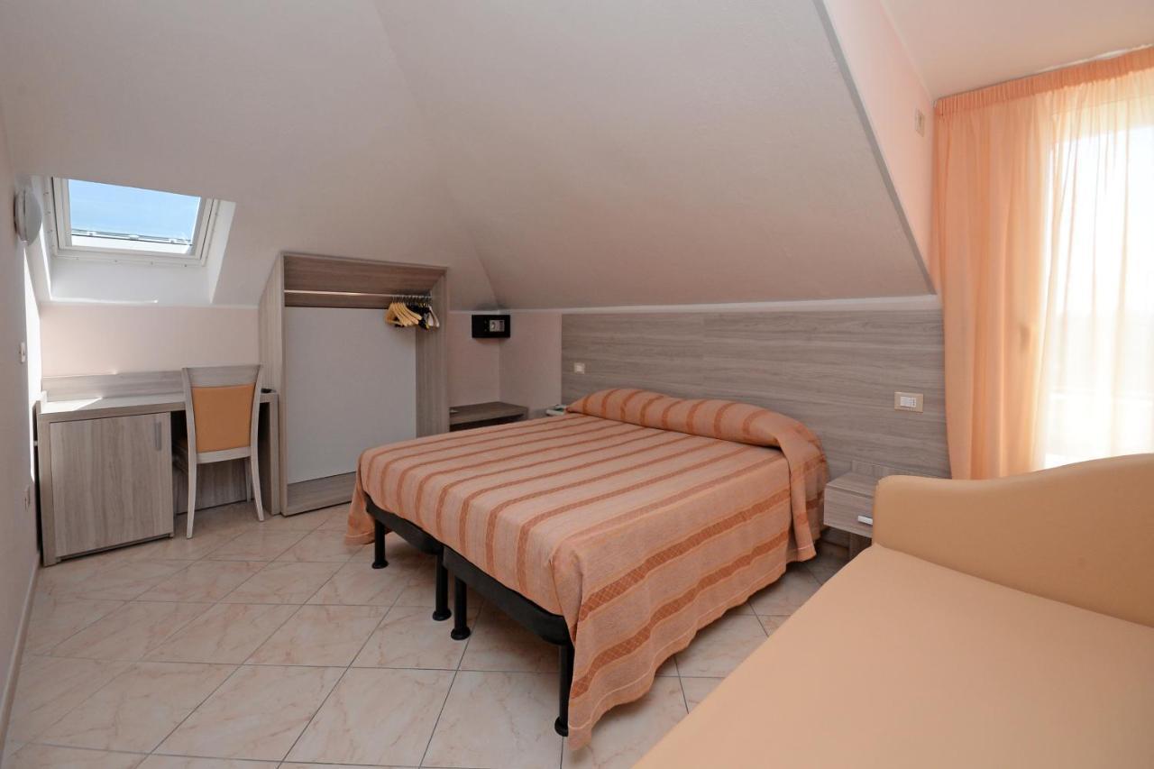 Hotel Concorde Cesenatico Zewnętrze zdjęcie